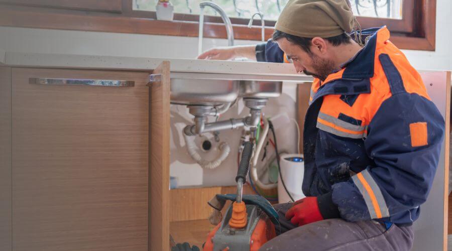 Professional emergency plumbing in East Fultonham, OH
